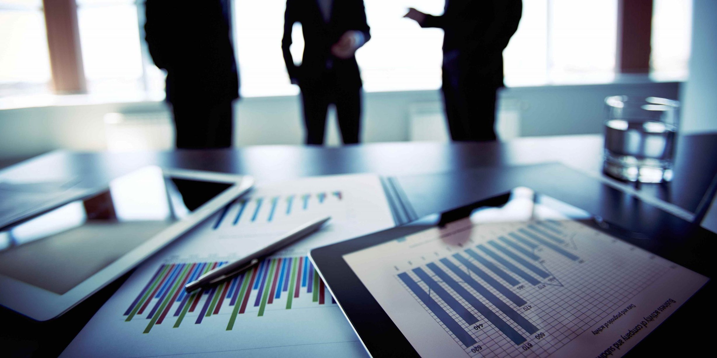 SI-Header-3-scaled-2456x1228 Sales Leaders