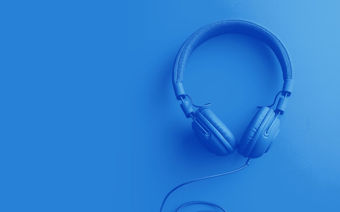 Round-Up: Top 8 Podcasts for Sales Leaders